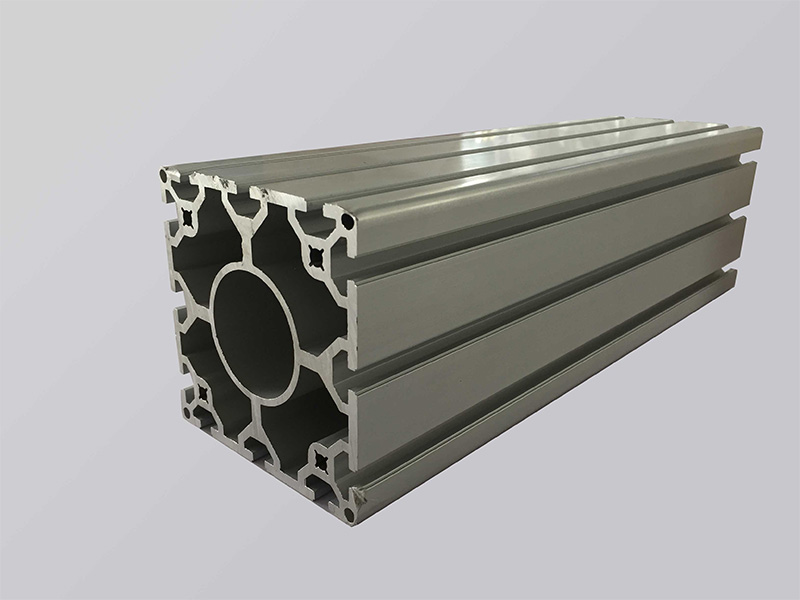 Aluminum is generally considered difficult to weld, however, this is not entirely true. Welded aluminum is different from welded steel. This may take some practice, so here are some tips for welding aluminum. But first, about safety Make sure the area is well ventilated before you start welding. You don't want to breathe in any harmful gases. Make sure you have proper protective equipment. This should include: Welding mask to protect eyes Gloves and leather protect you from molten metal splashes Leather shoes or boots to protect your feet from hot metal drops In case of long-term welding, protective masks shall be provided